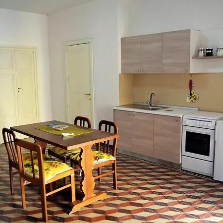 Apartment Chic In 70m² View Ragusa