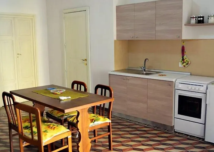 Διαμέρισμα Chic In Ragusa, 70m², View Ραγκούσα
